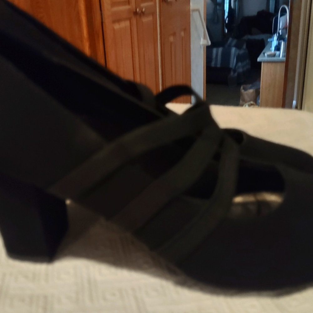 Air flex Black Heels women's